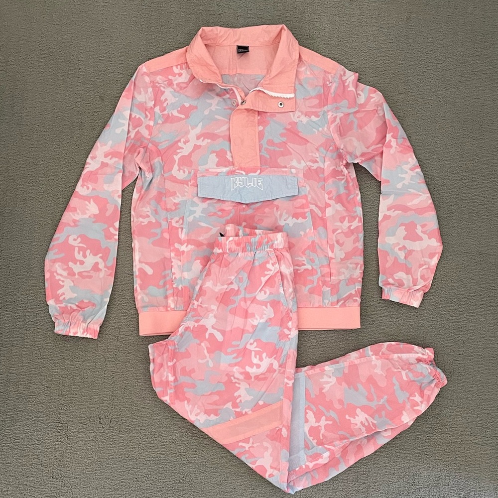 The Kylie Shop Camp Anorak Pink Candy Woodland Camo Set